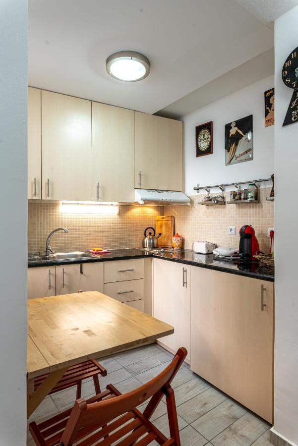 Great 35 Sq M Studio On 1St Floor In Bohemian Psyri In Athens' Historic Center-In Vivo Apartments Kültér fotó