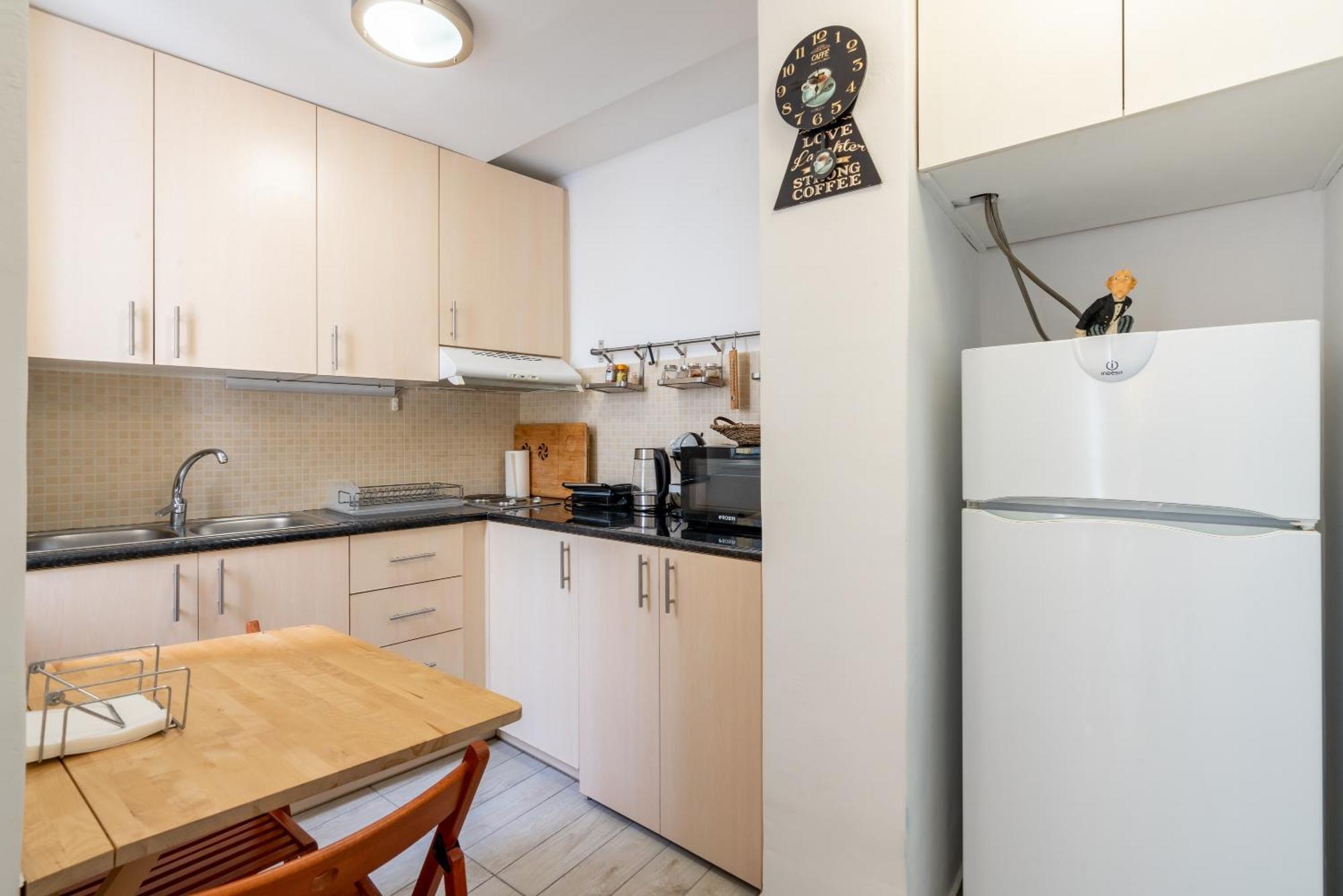 Great 35 Sq M Studio On 1St Floor In Bohemian Psyri In Athens' Historic Center-In Vivo Apartments Kültér fotó